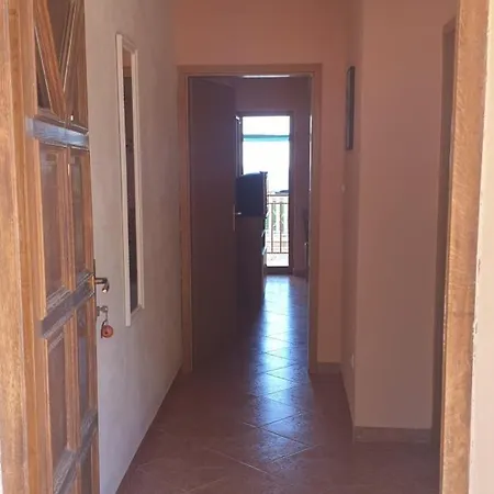 Kerum * Jelsa (Hvar)
